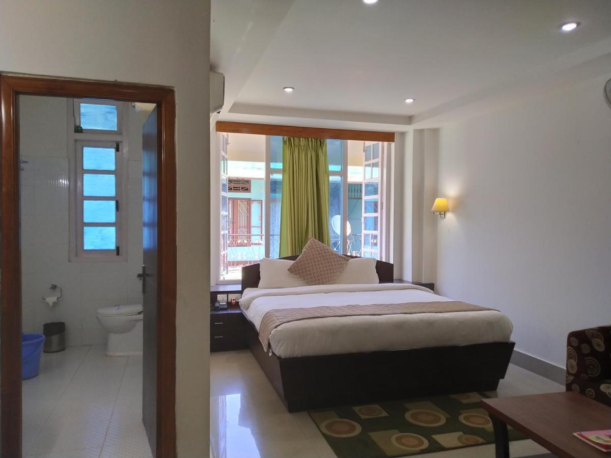Hotel Sc Continental Itānagar Dış mekan fotoğraf